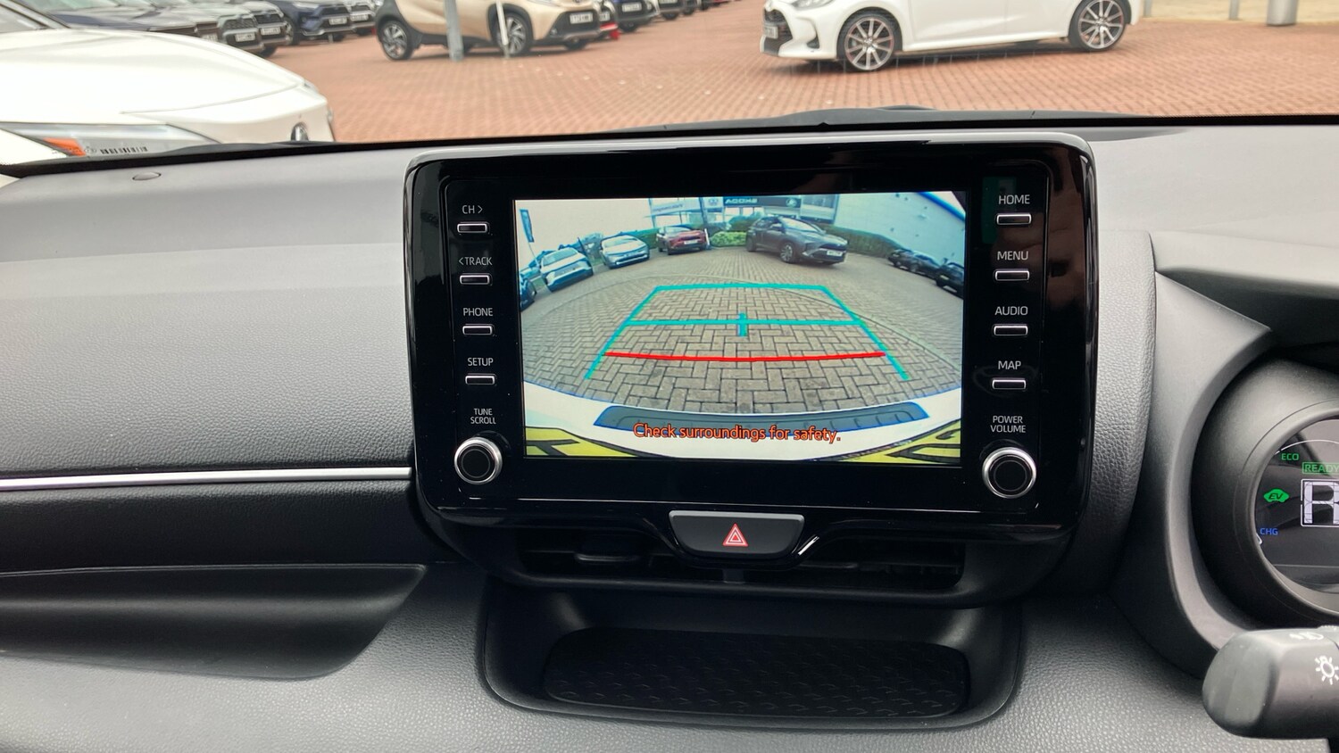 Used Toyota Yaris 2022 for sale - 78175687: Photo 40