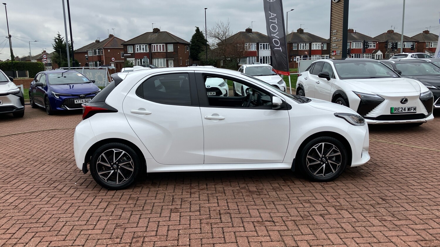 Used Toyota Yaris 2022 for sale - 78175687: Photo 43