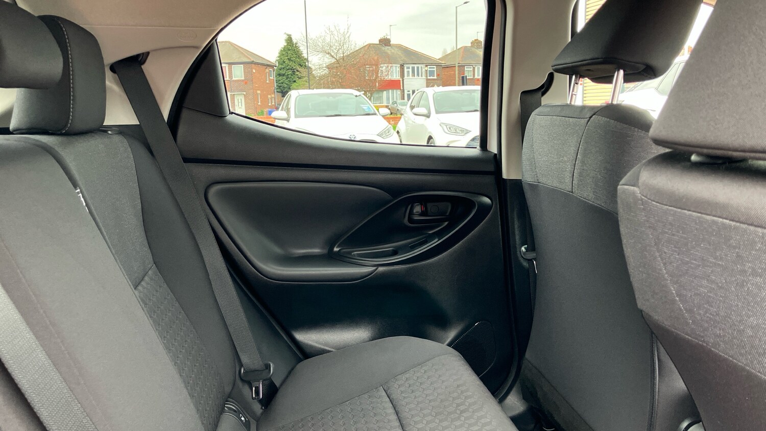 Used Toyota Yaris 2022 for sale - 78175687: Photo 8