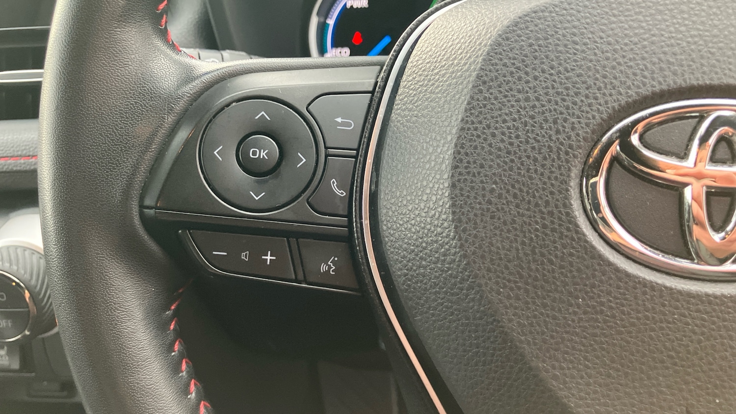 Used Toyota RAV4 2021 for sale - 76382556: Photo 40