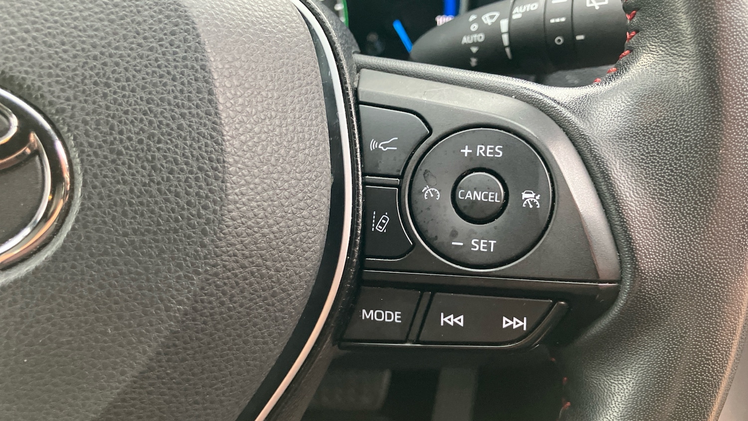 Used Toyota RAV4 2021 for sale - 76382556: Photo 41
