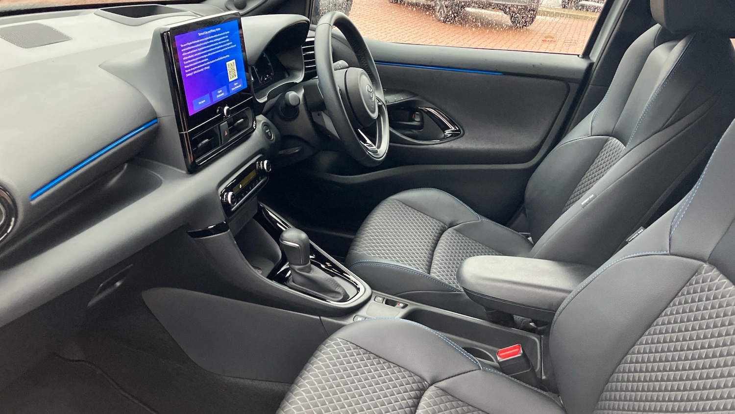 Used Toyota Yaris 2024 for sale - 76882298: Photo 10