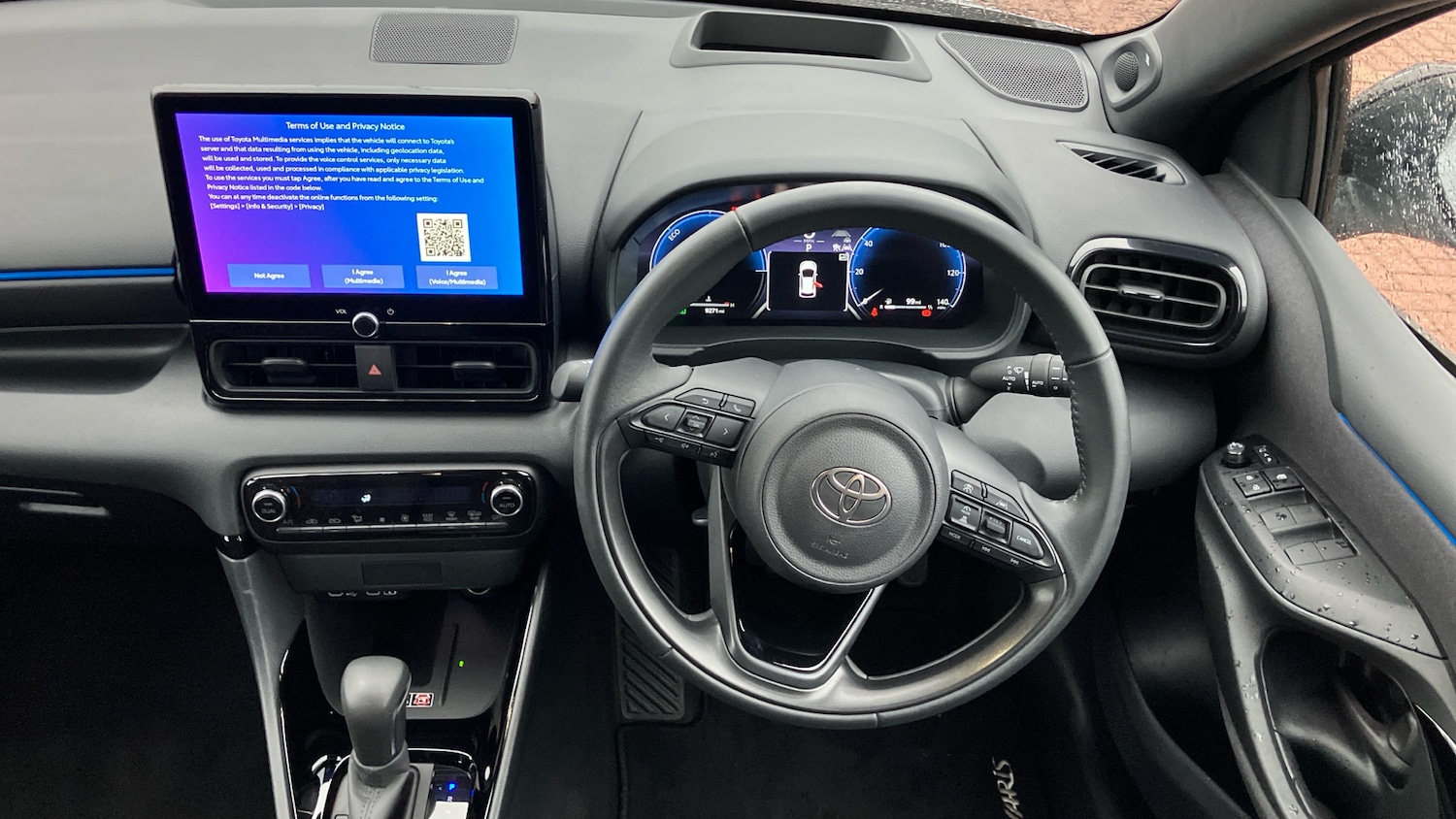 Used Toyota Yaris 2024 for sale - 76882298: Photo 6