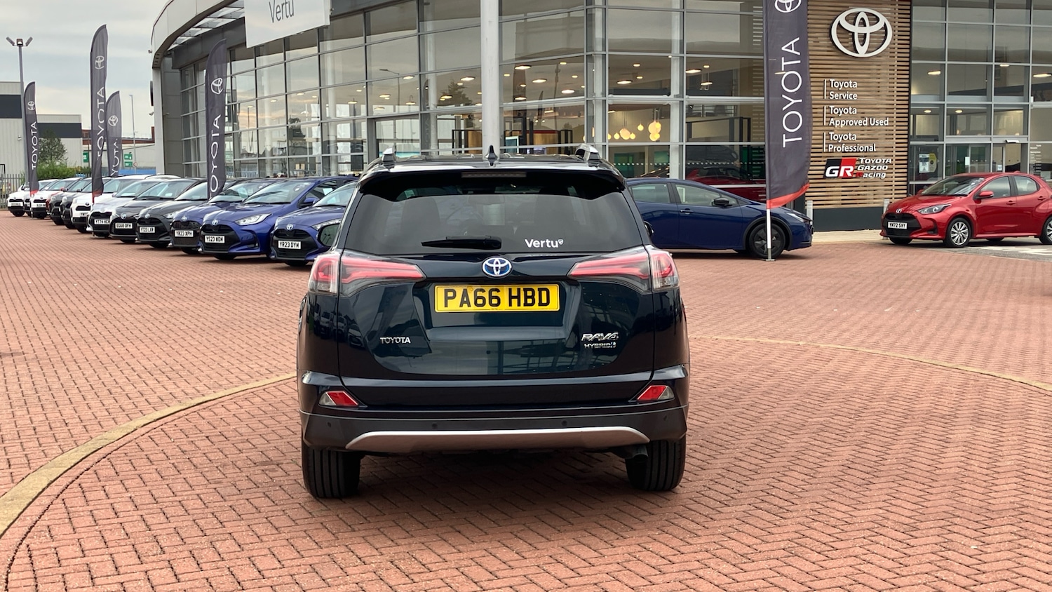 Used Toyota RAV4 2017 for sale - 76157722: Photo 19