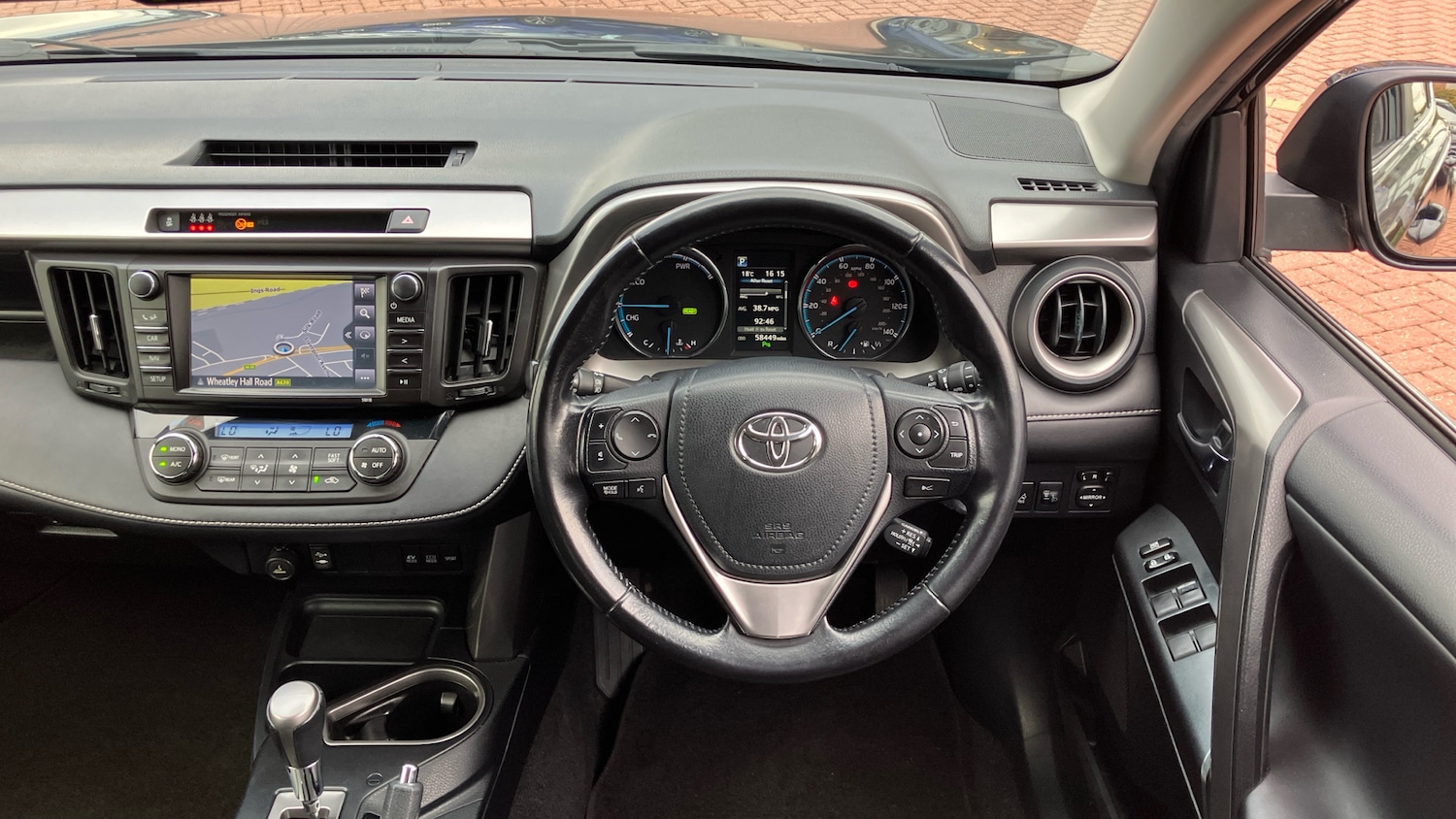 Used Toyota RAV4 2017 for sale - 76157722: Photo 6