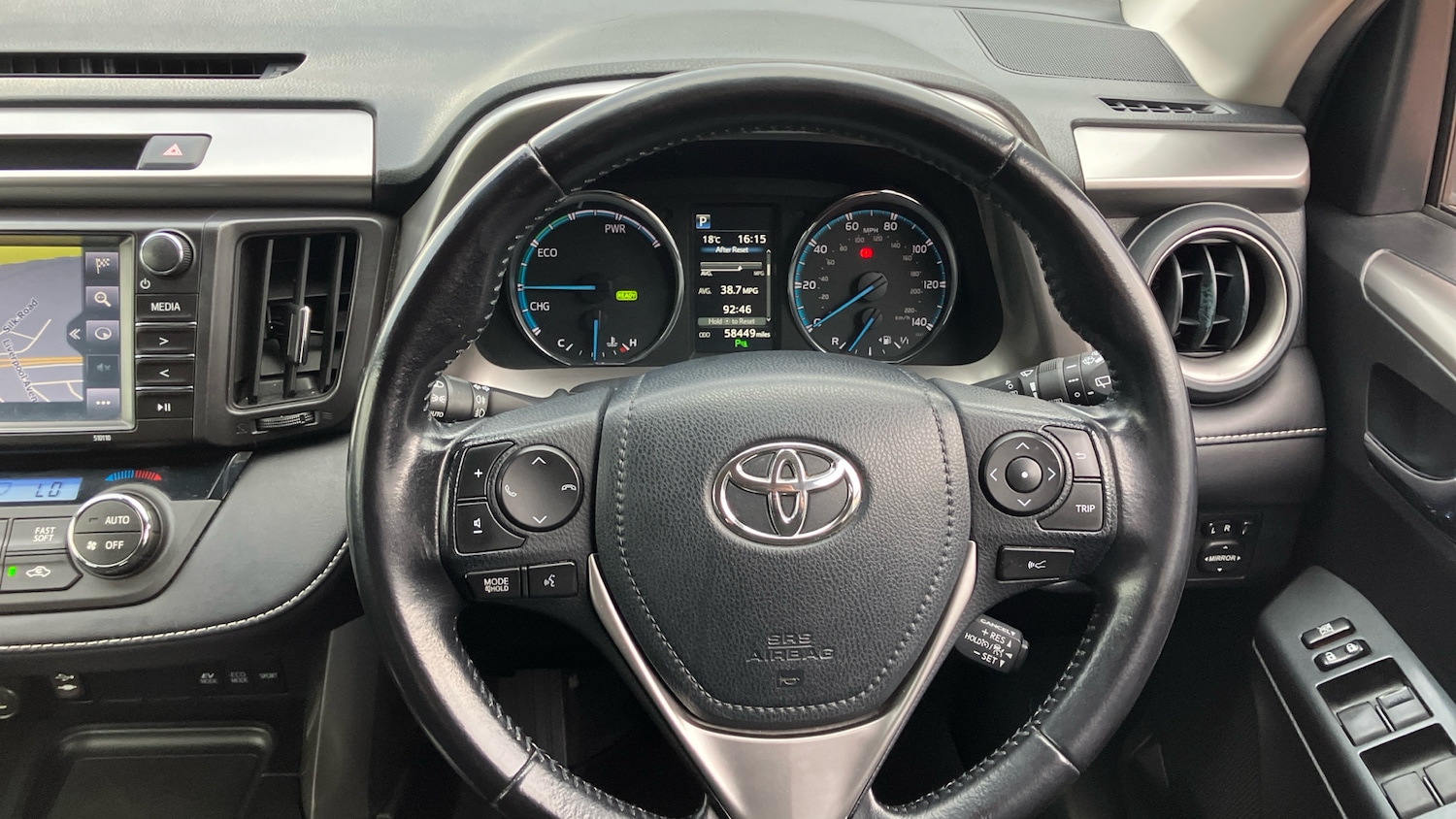 Used Toyota RAV4 2017 for sale - 76157722: Photo 8