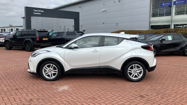 Used Toyota C-HR 2022 for sale - 76302081: Photo 17