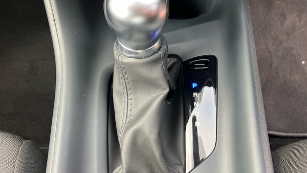 Used Toyota C-HR 2022 for sale - 76302081: Photo 35