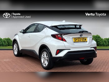 Used Toyota C-HR 2022 for sale - 76302081: Photo 4