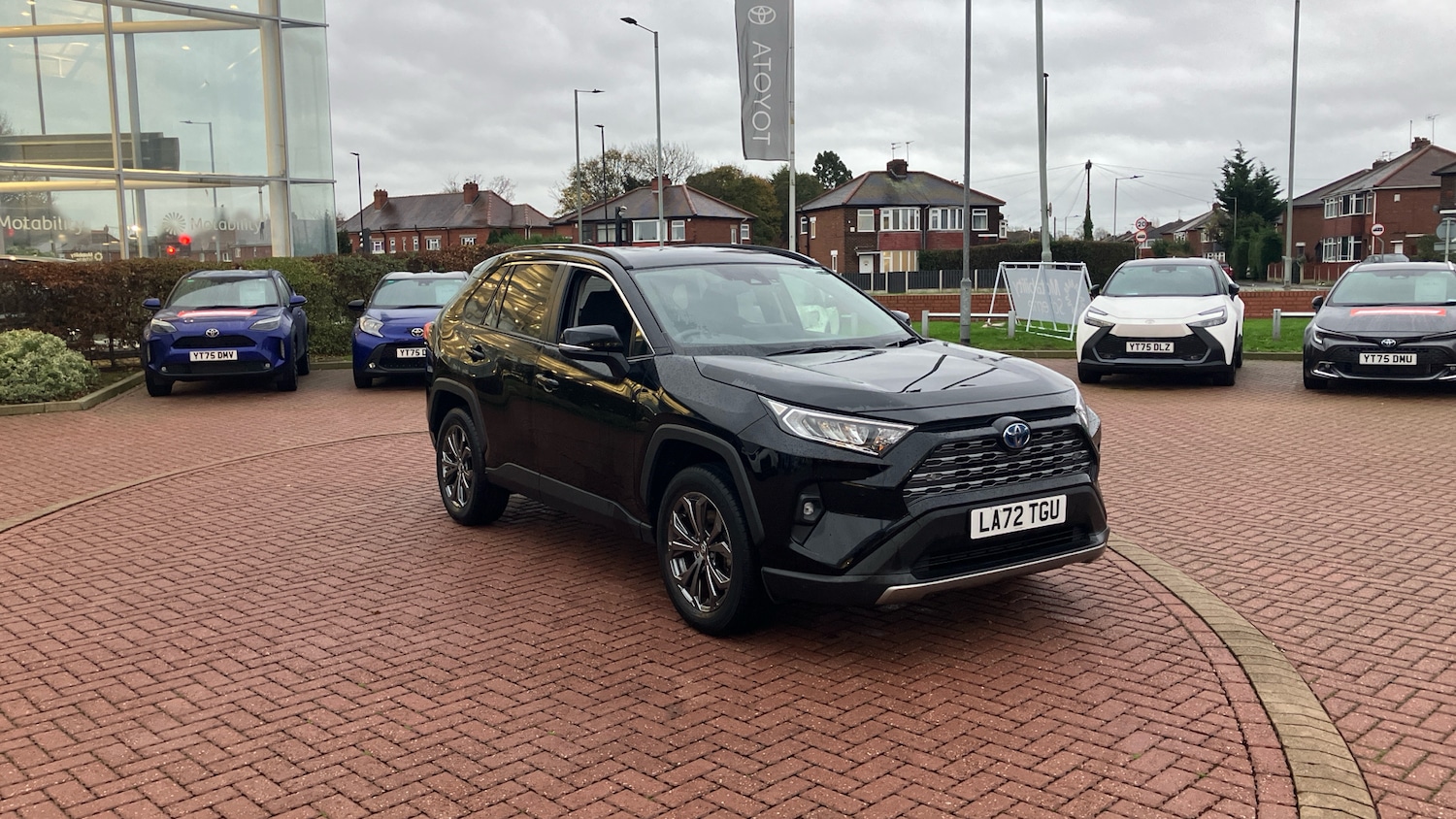 Used Toyota RAV4 2023 for sale - 76693186: Photo 28