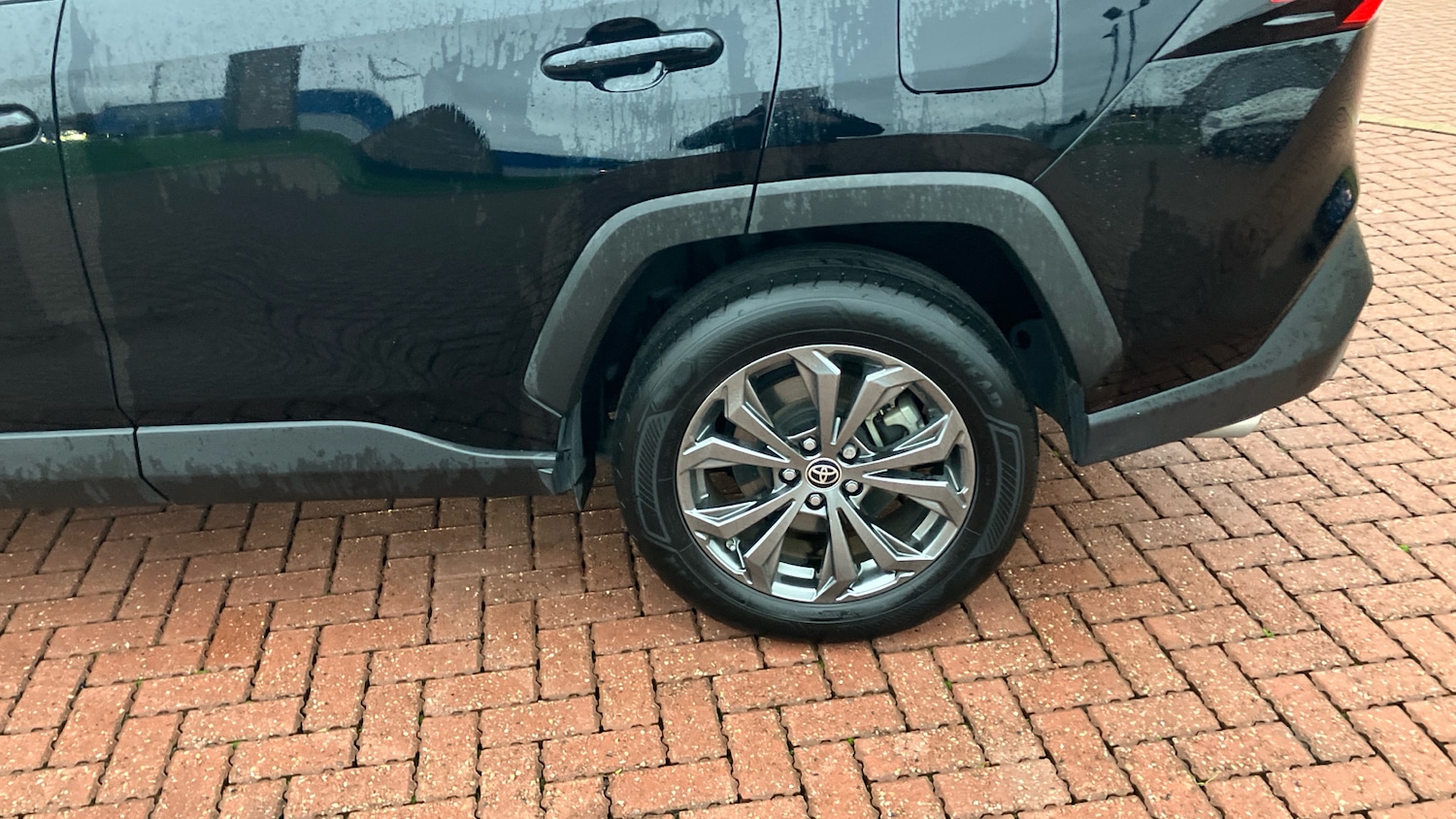 Used Toyota RAV4 2023 for sale - 76693186: Photo 34