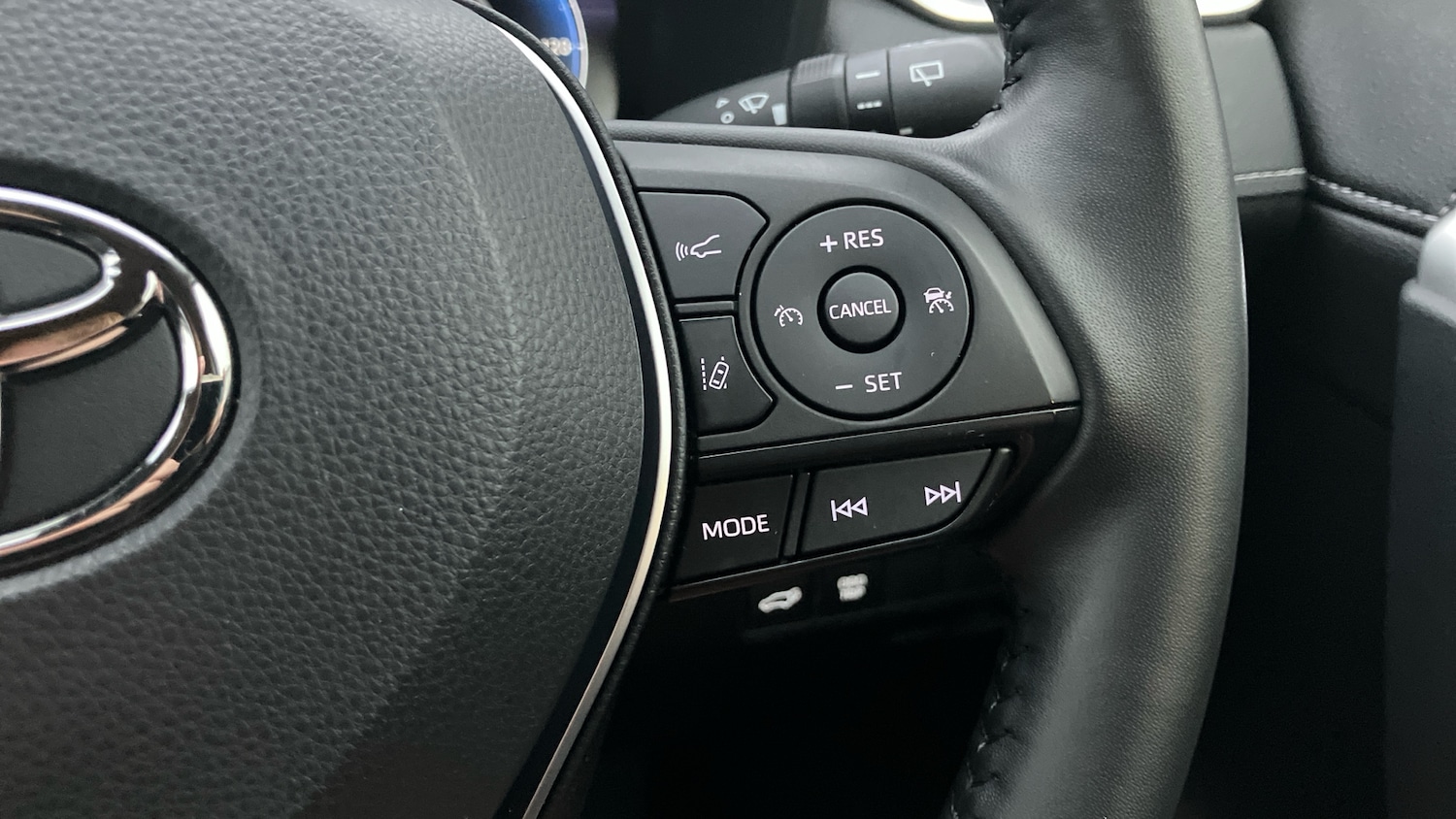 Used Toyota RAV4 2023 for sale - 76693186: Photo 40