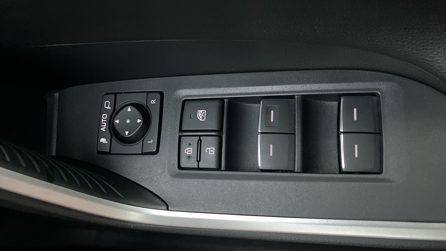 Used Toyota RAV4 2023 for sale - 76693186: Photo 41