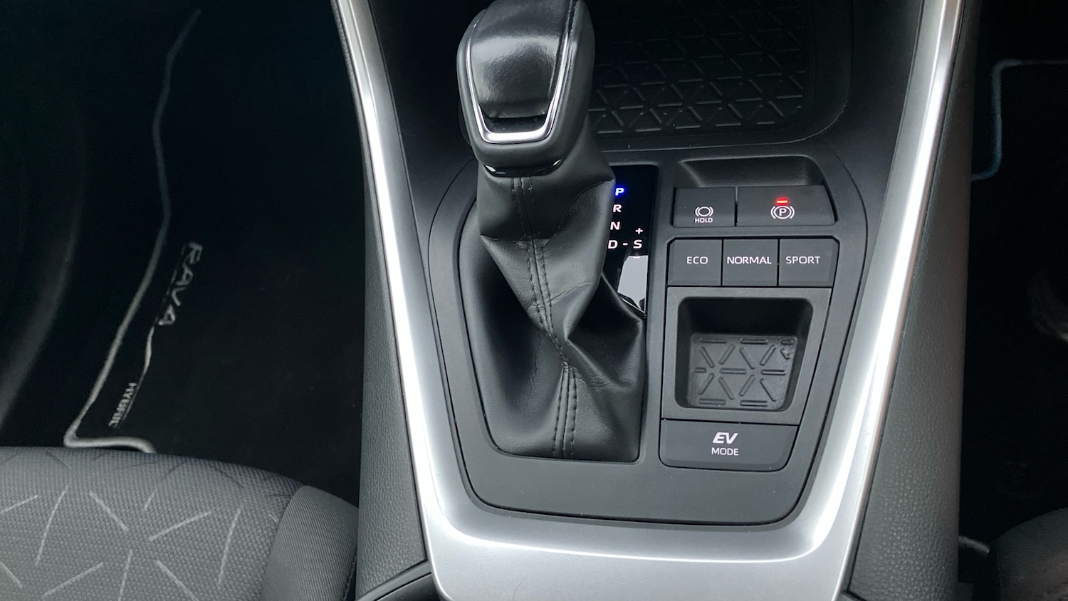 Used Toyota RAV4 2023 for sale - 76693186: Photo 42