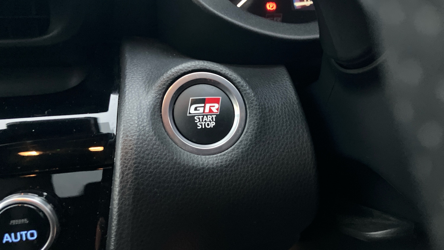 Used Toyota Yaris Cross 2023 for sale - 77116423: Photo 38