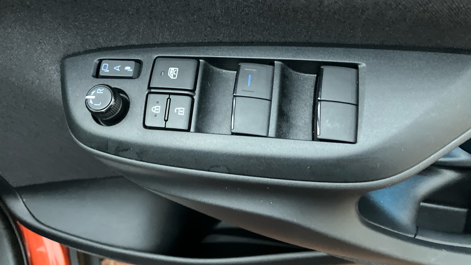 Used Toyota Yaris Cross 2023 for sale - 77116423: Photo 42