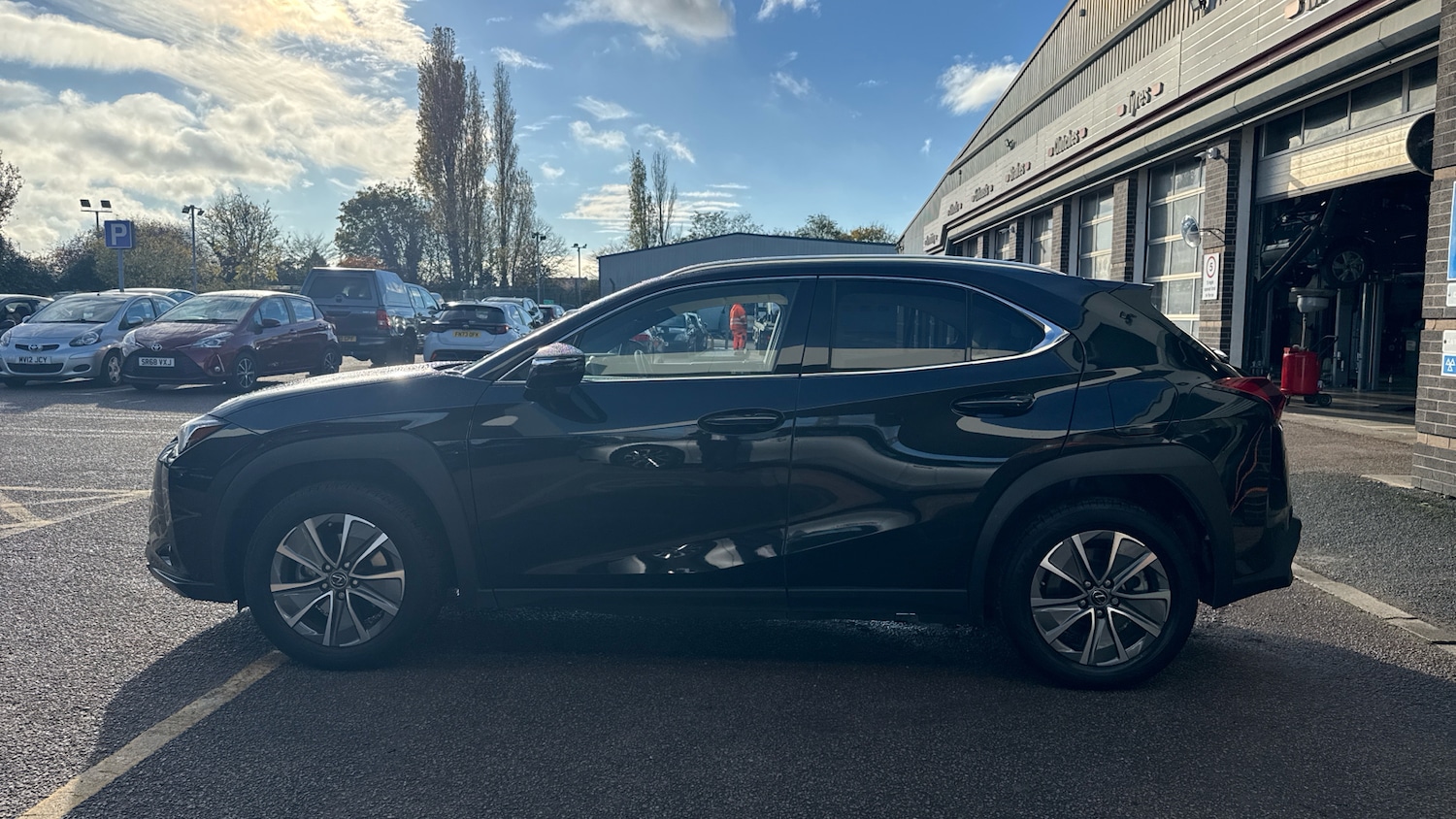 Used Lexus UX 2024 for sale - 77641243: Photo 17