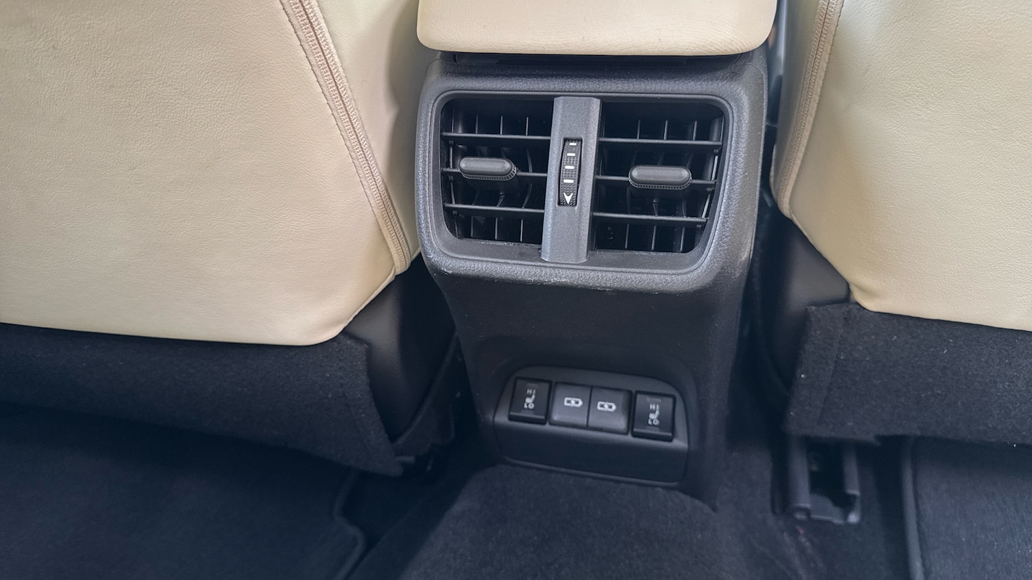 Used Lexus UX 2024 for sale - 77641243: Photo 29