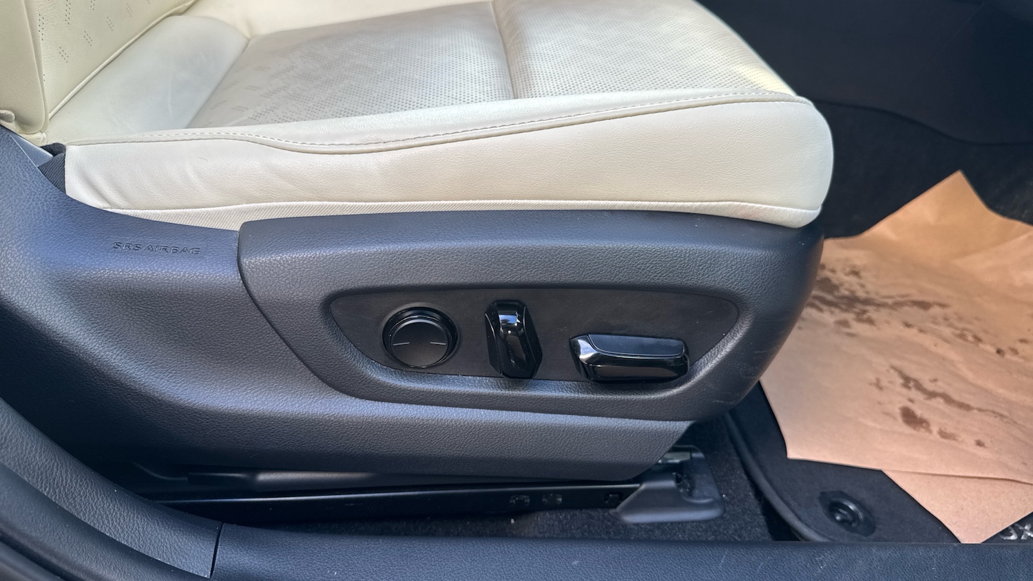 Used Lexus UX 2024 for sale - 77641243: Photo 33