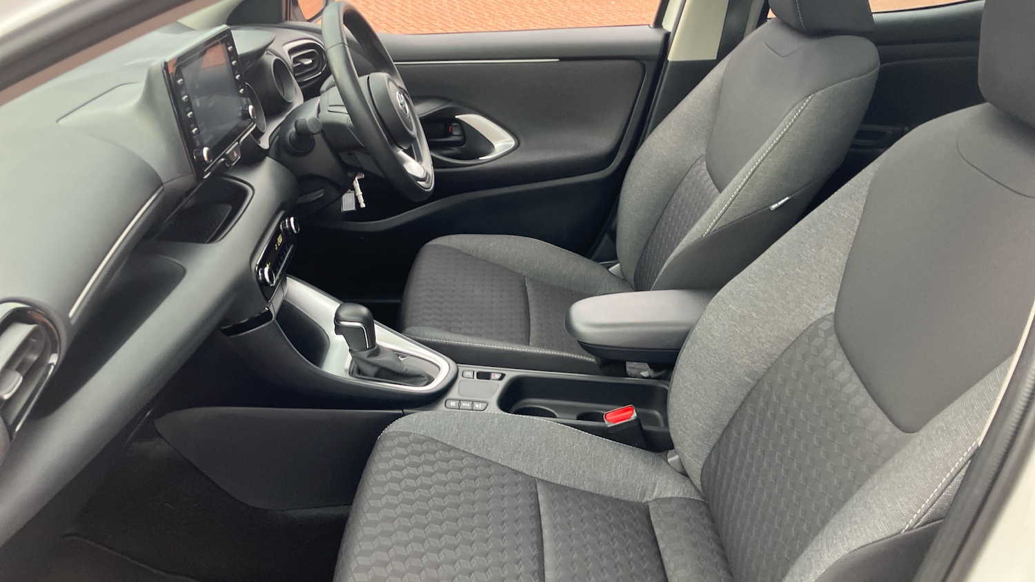 Used Toyota Yaris 2022 for sale - 76144519: Photo 10