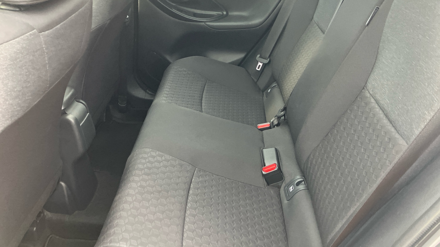 Used Toyota Yaris 2022 for sale - 76144519: Photo 13