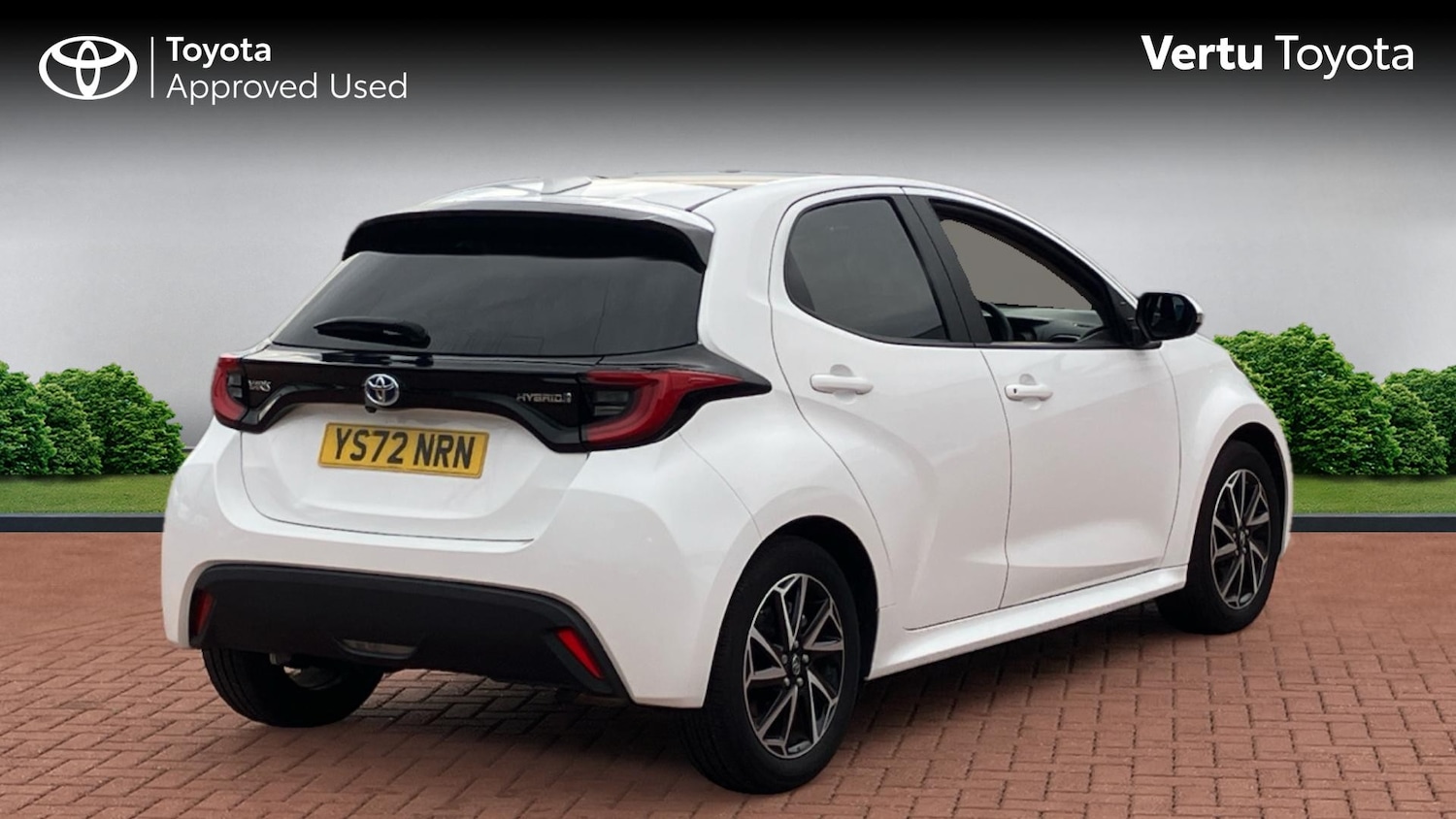 Used Toyota Yaris 2022 for sale - 76144519: Photo 2