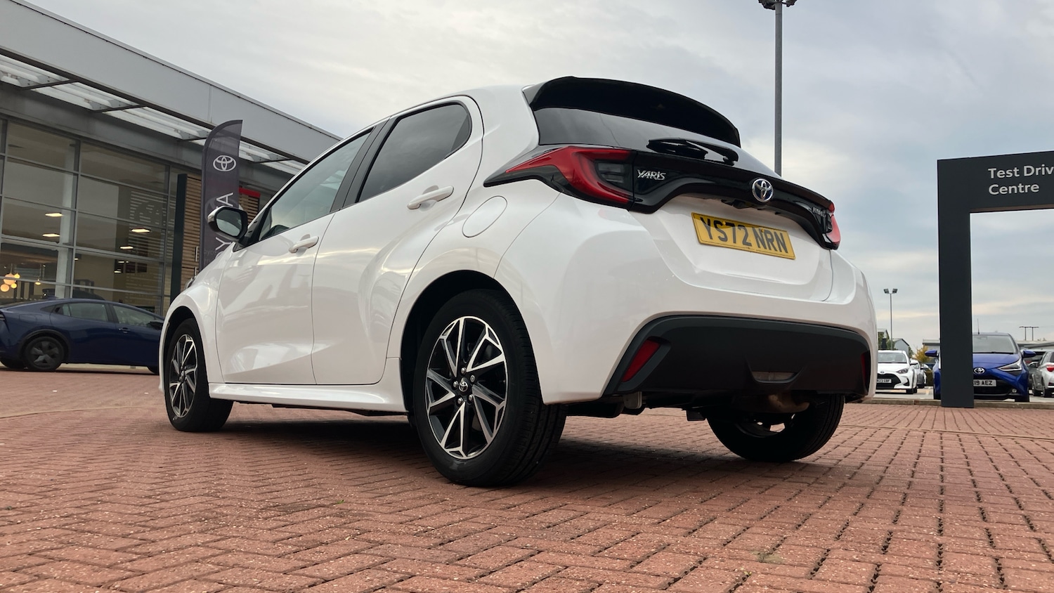 Used Toyota Yaris 2022 for sale - 76144519: Photo 22