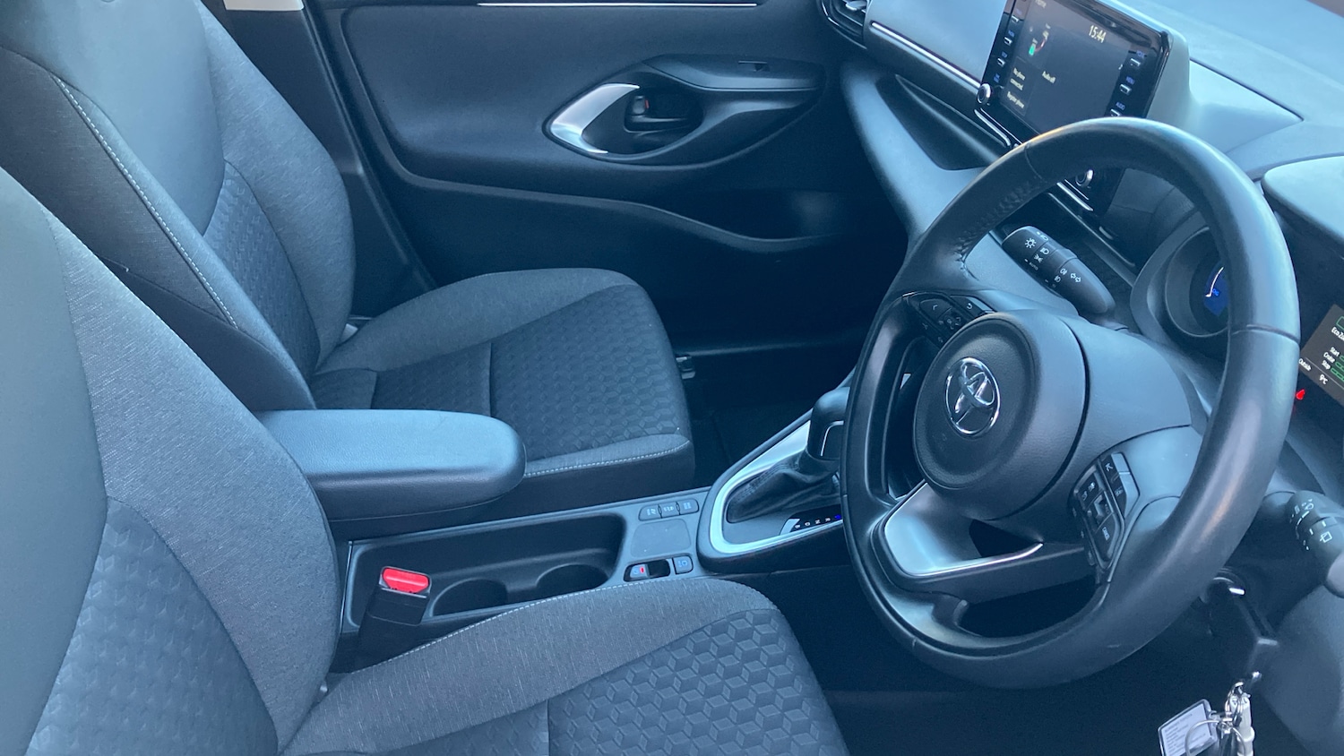 Used Toyota Yaris 2022 for sale - 77271287: Photo 11