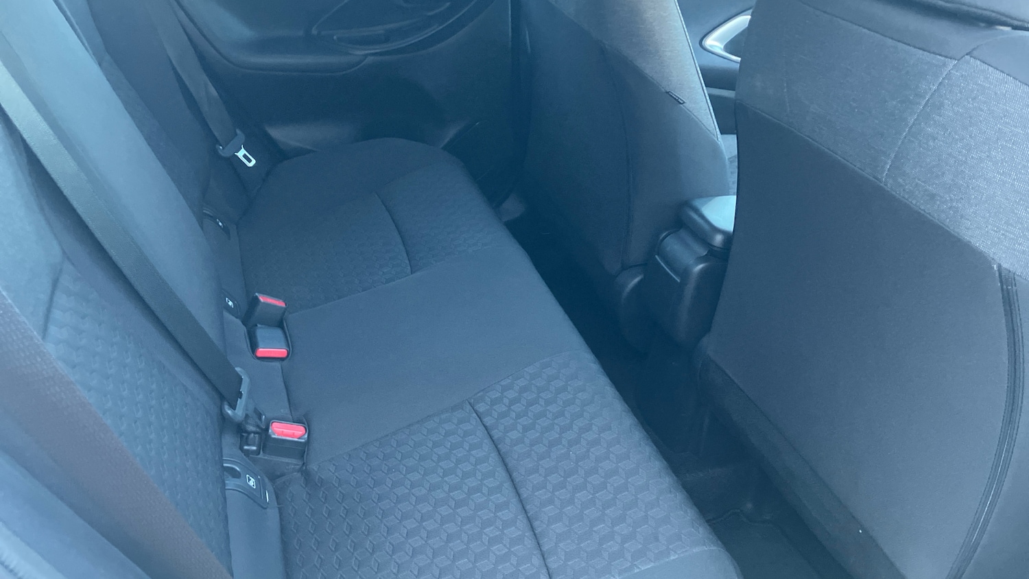 Used Toyota Yaris 2022 for sale - 77271287: Photo 12