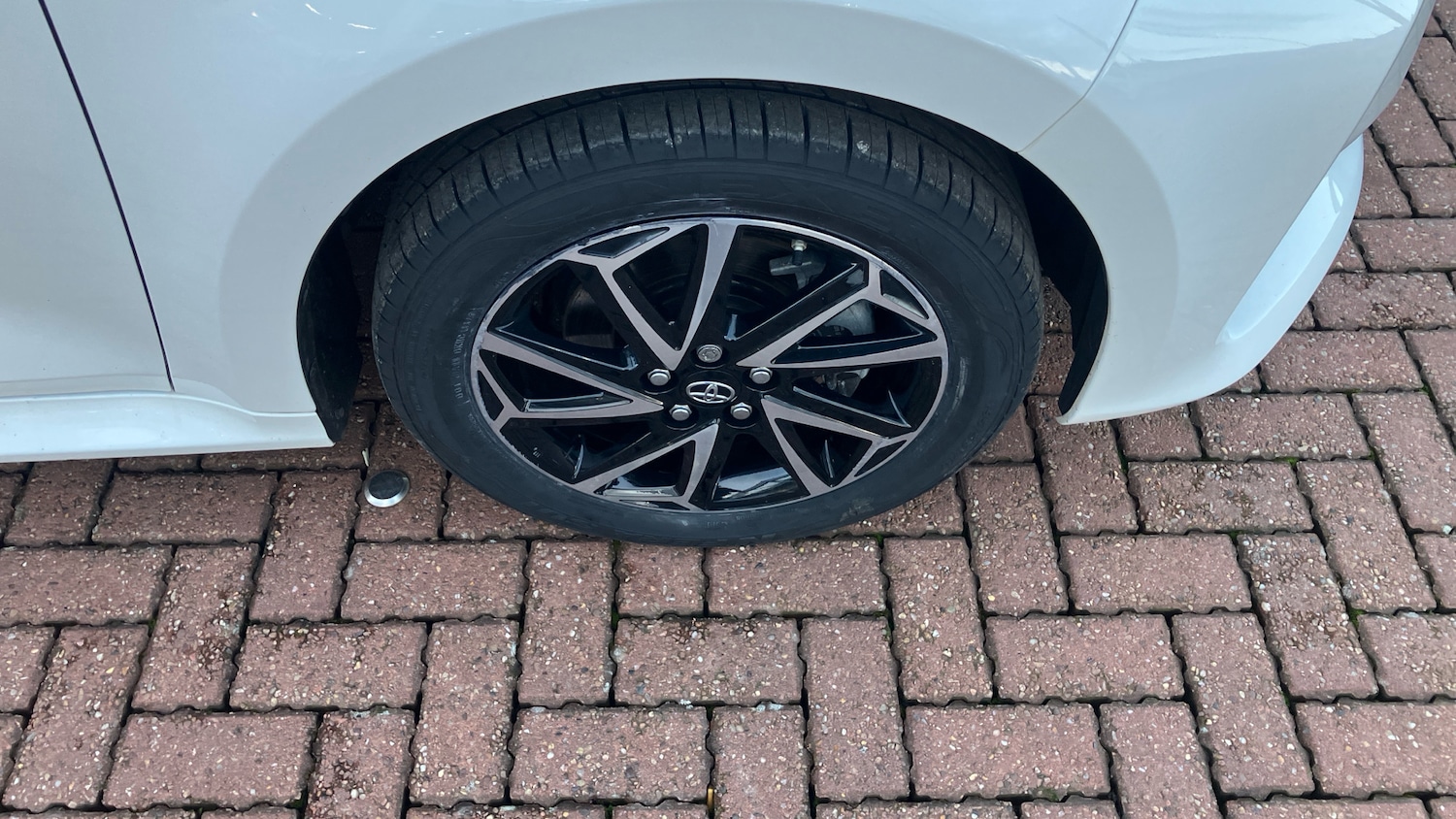 Used Toyota Yaris 2022 for sale - 77271287: Photo 28