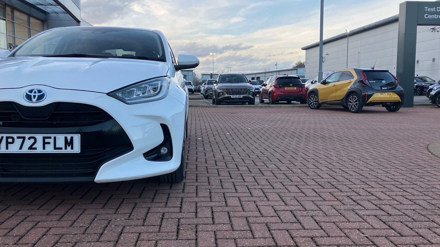 Used Toyota Yaris 2022 for sale - 77271287: Photo 30