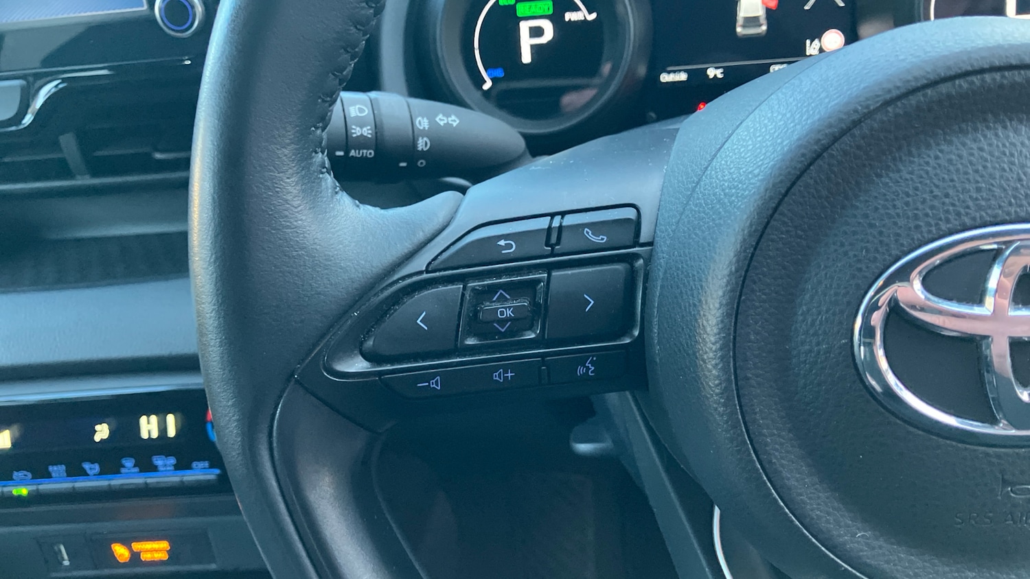 Used Toyota Yaris 2022 for sale - 77271287: Photo 37