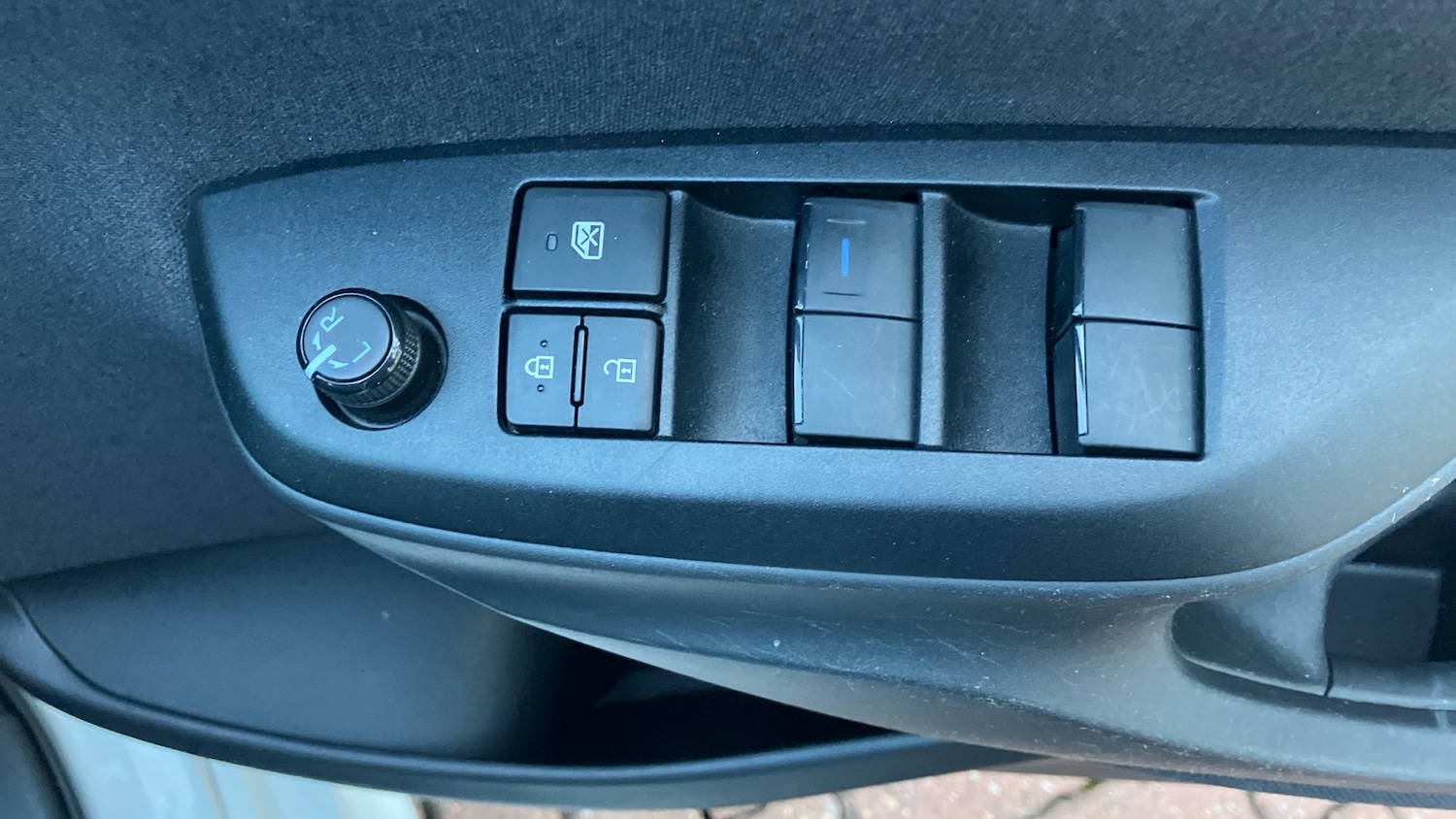 Used Toyota Yaris 2022 for sale - 77271287: Photo 40