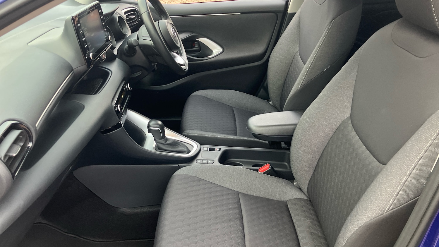 Used Toyota Yaris 2022 for sale - 76131166: Photo 10