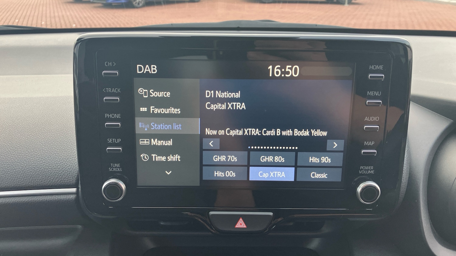 Used Toyota Yaris 2022 for sale - 76131166: Photo 25