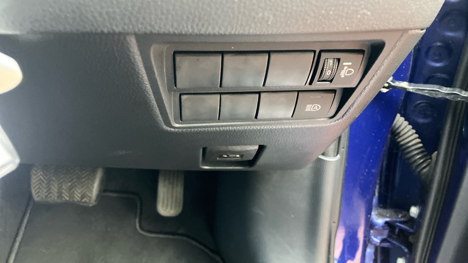 Used Toyota Yaris 2022 for sale - 76131166: Photo 39