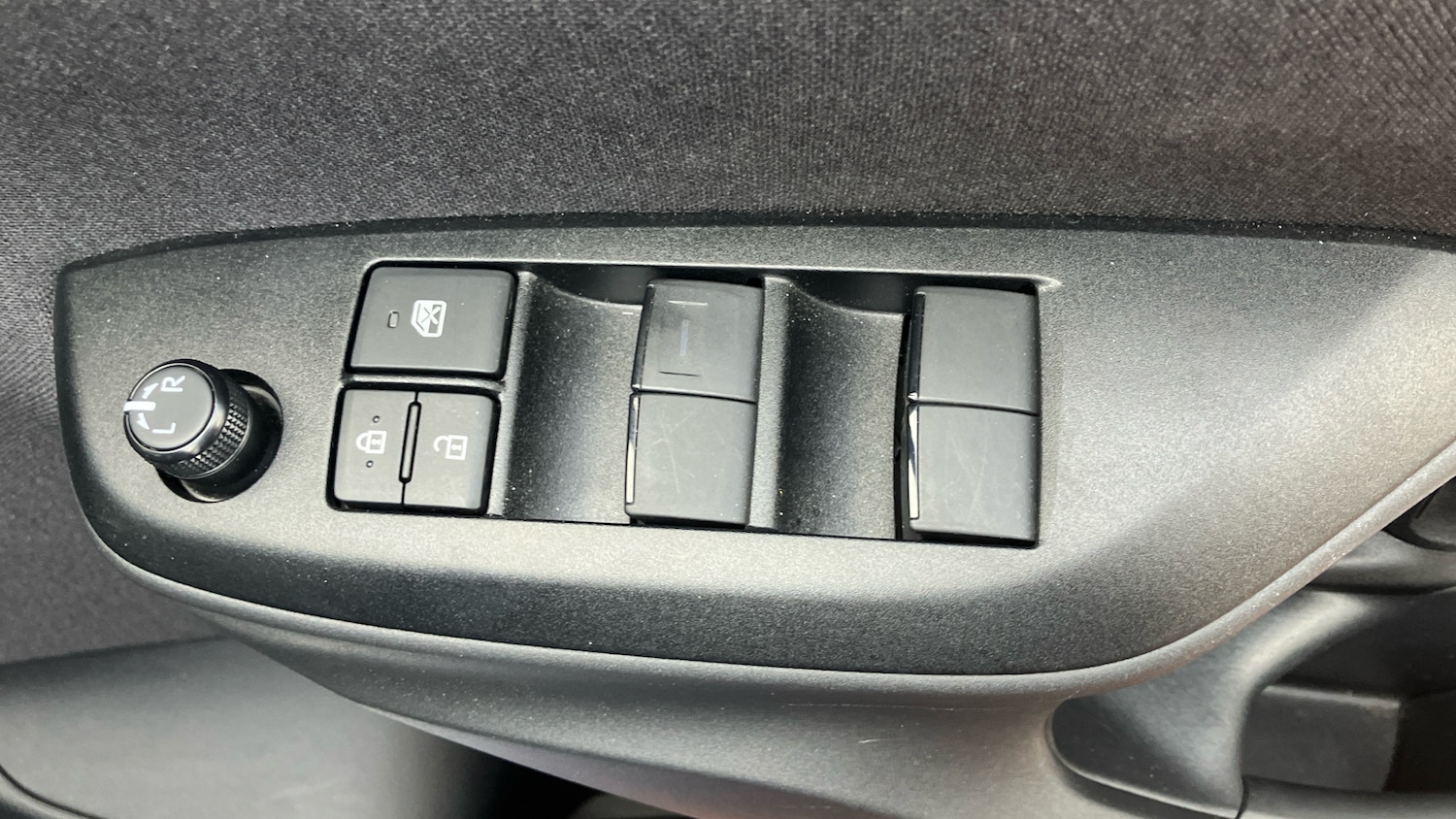 Used Toyota Yaris 2022 for sale - 76131166: Photo 40