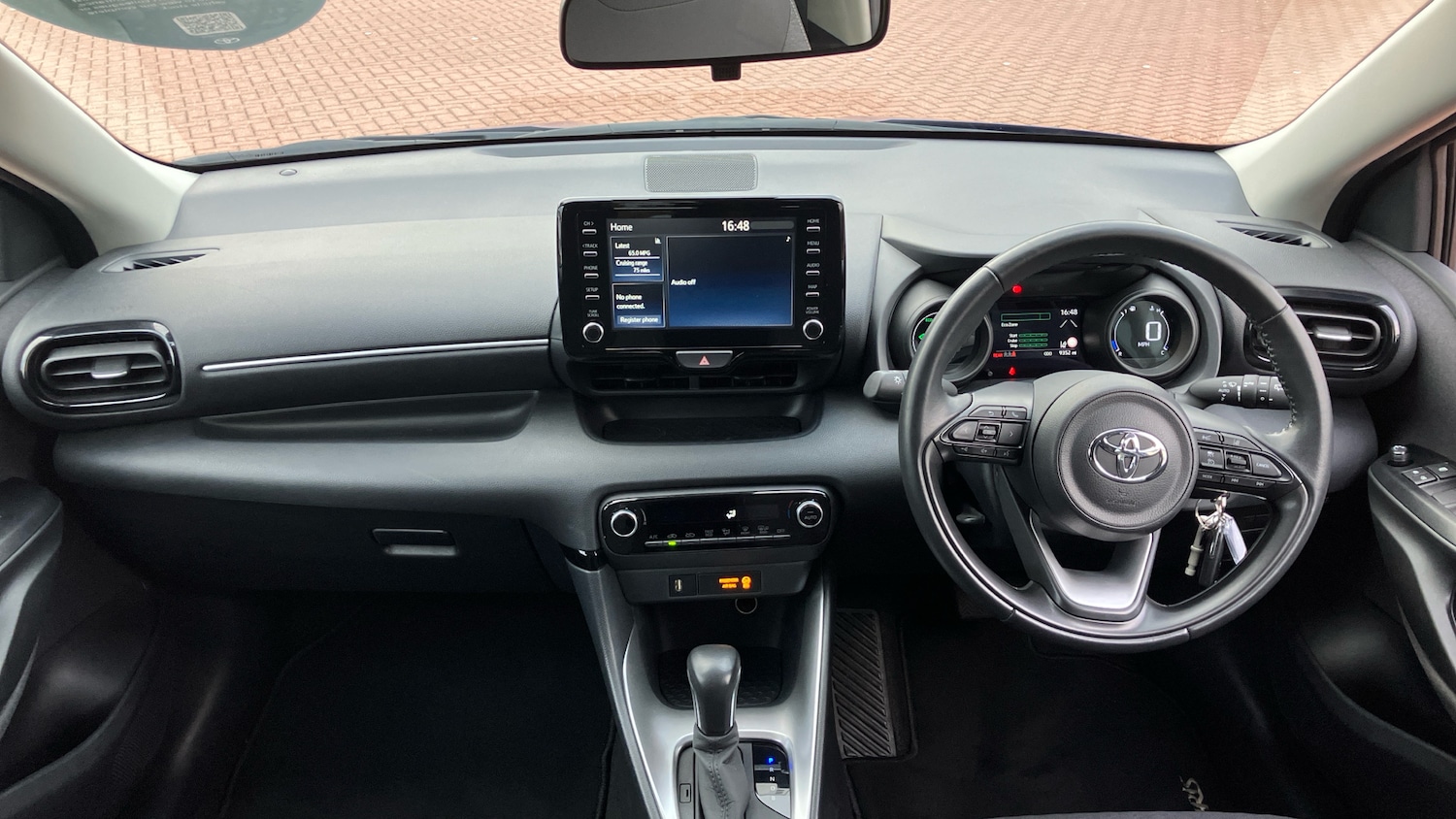Used Toyota Yaris 2022 for sale - 76131166: Photo 5