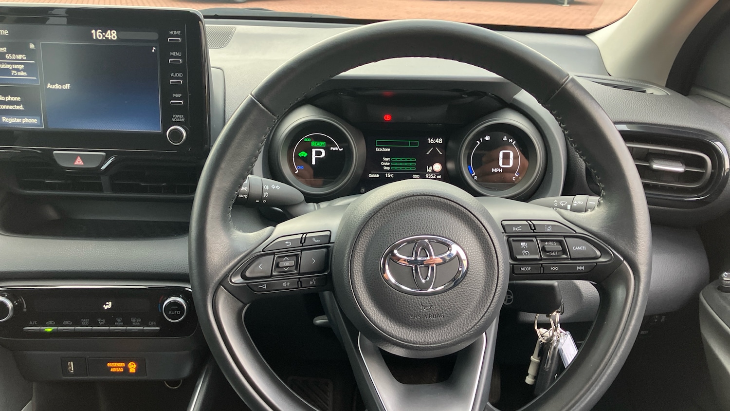 Used Toyota Yaris 2022 for sale - 76131166: Photo 8
