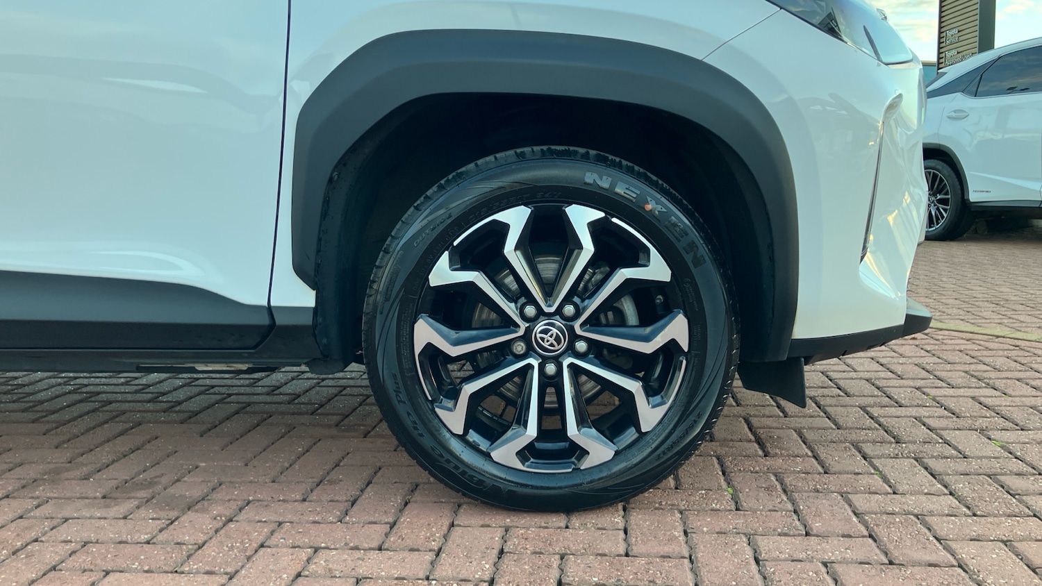 Used Toyota Yaris Cross 2022 for sale - 76384236: Photo 18