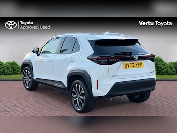 Used Toyota Yaris Cross 2022 for sale - 76384236: Photo