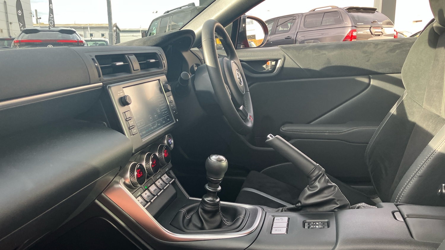 Used Toyota GR86 2023 for sale - 76402355: Photo 10