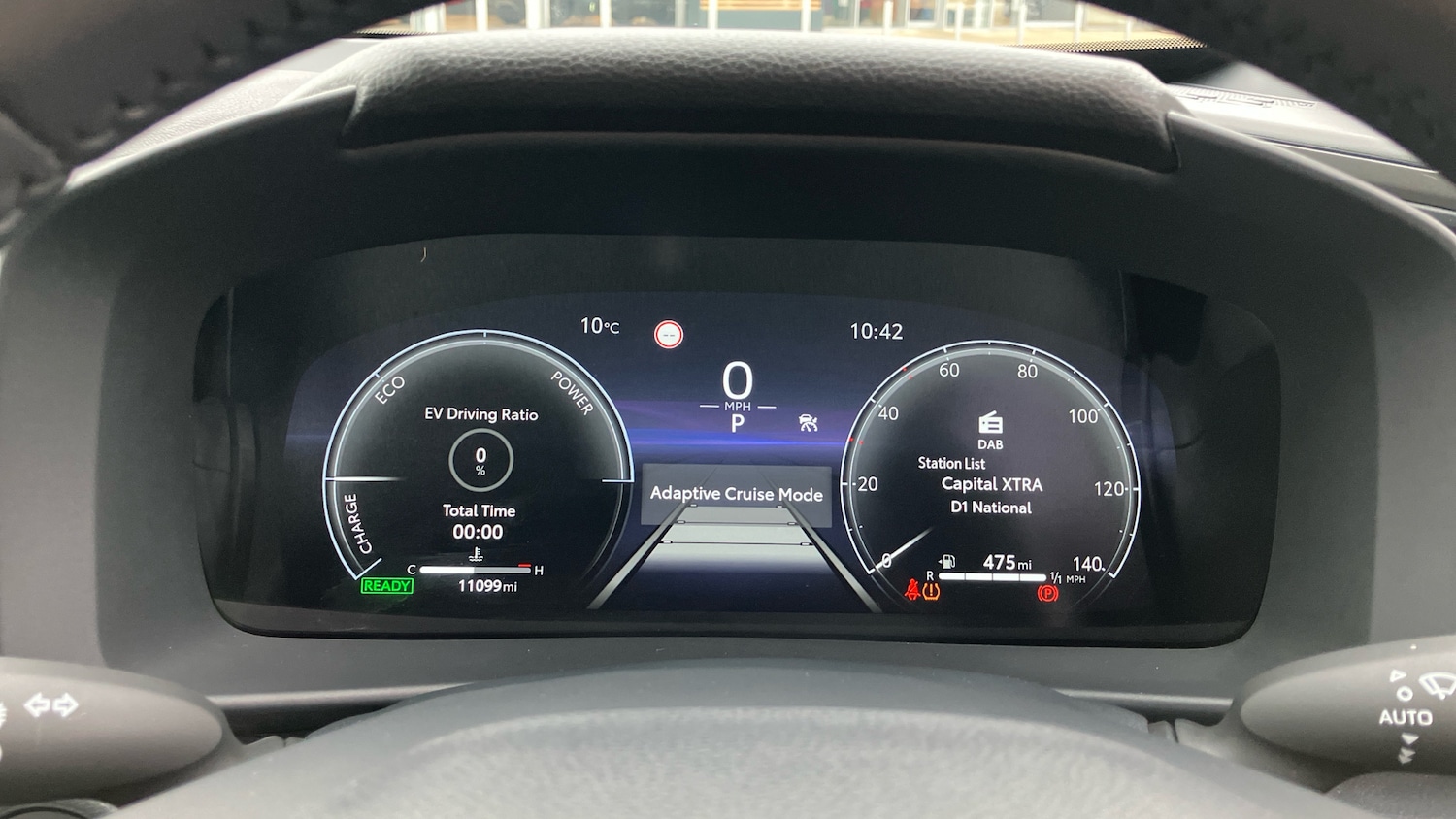 Used Toyota C-HR 2025 for sale - 78108136: Photo 11