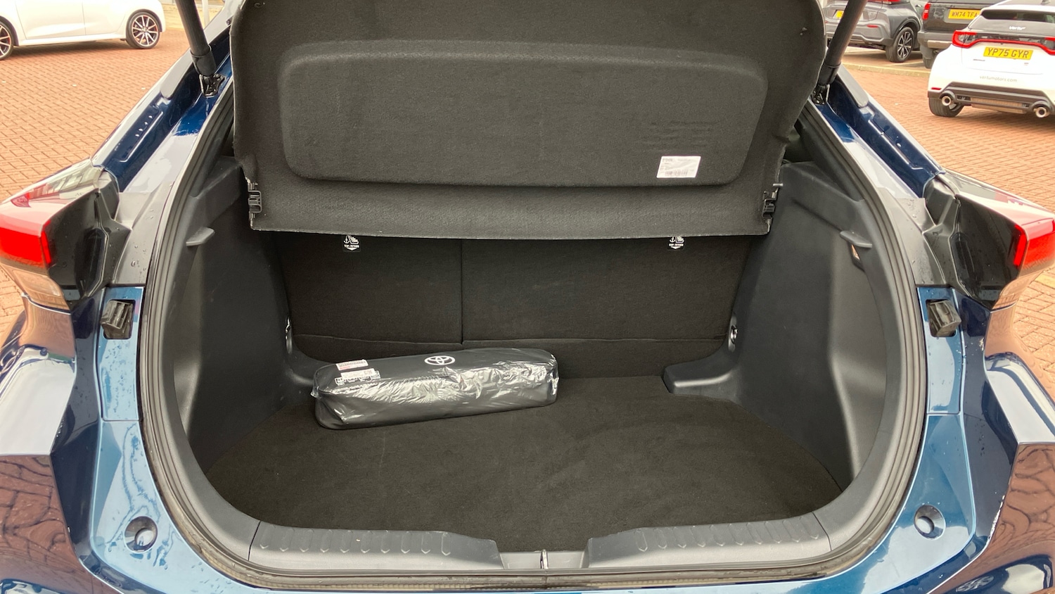 Used Toyota C-HR 2025 for sale - 78108136: Photo 13