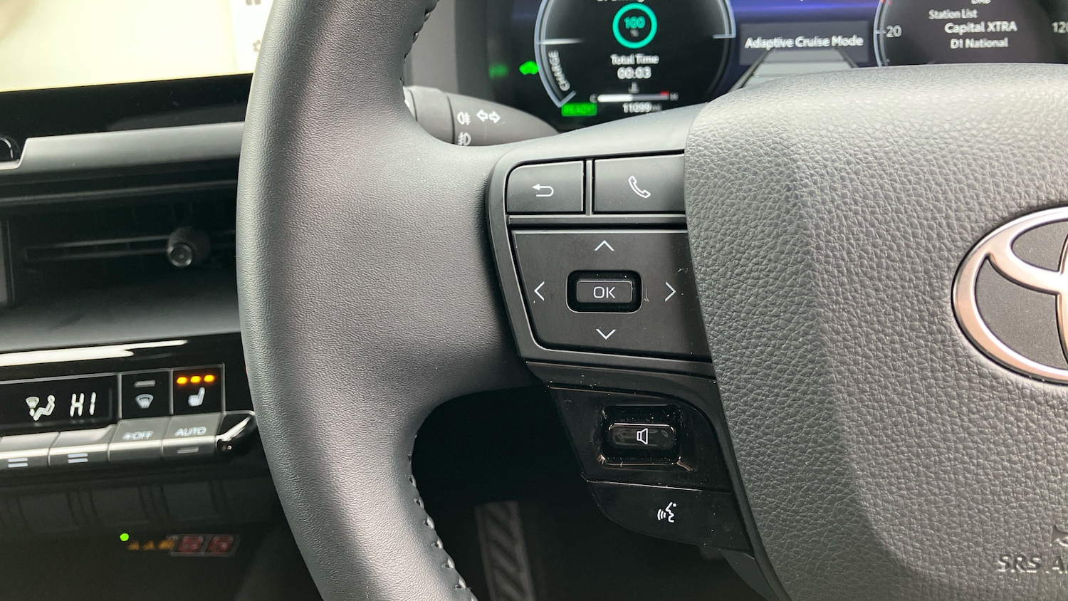 Used Toyota C-HR 2025 for sale - 78108136: Photo 33