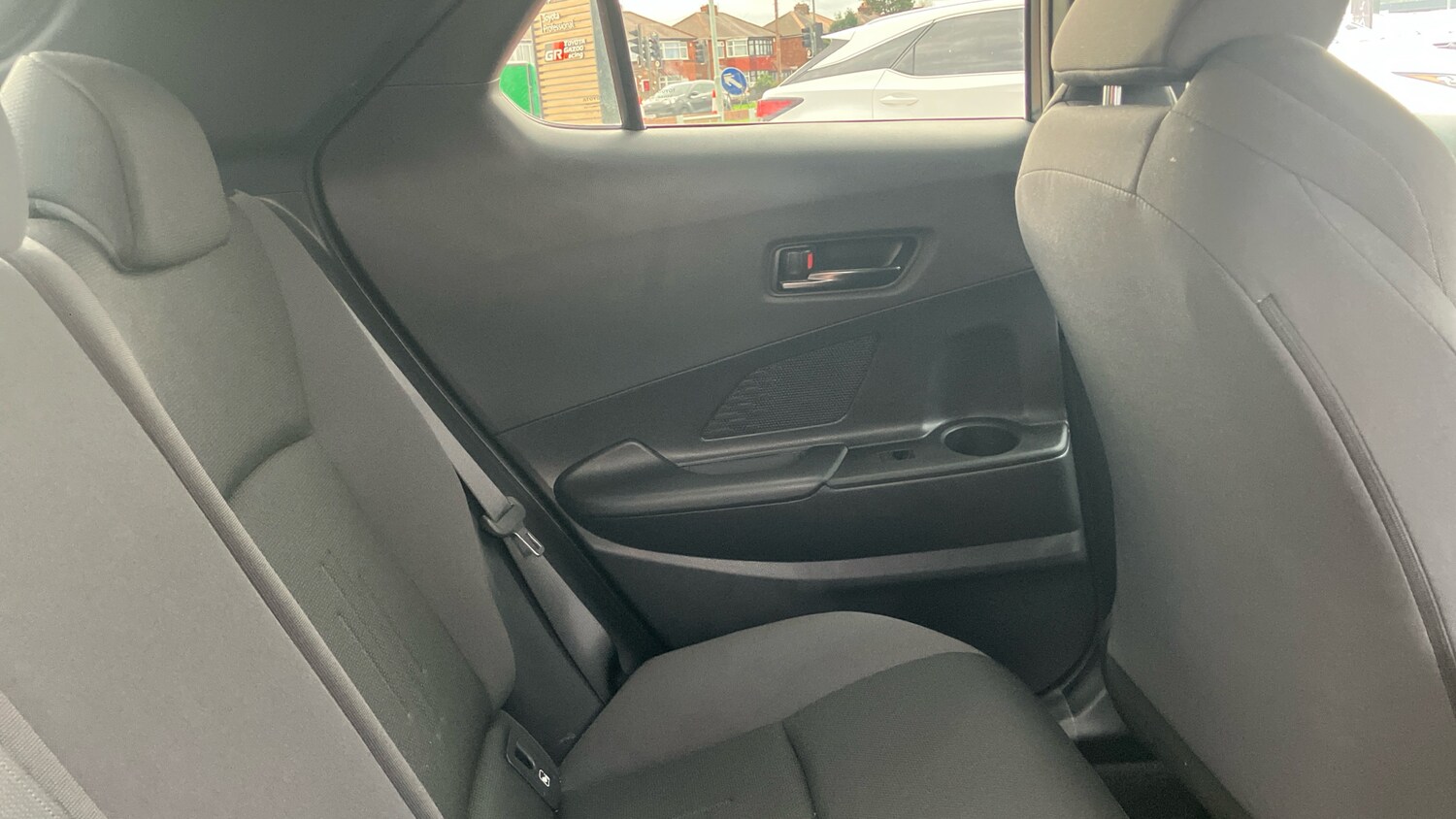 Used Toyota C-HR 2025 for sale - 76196311: Photo 12