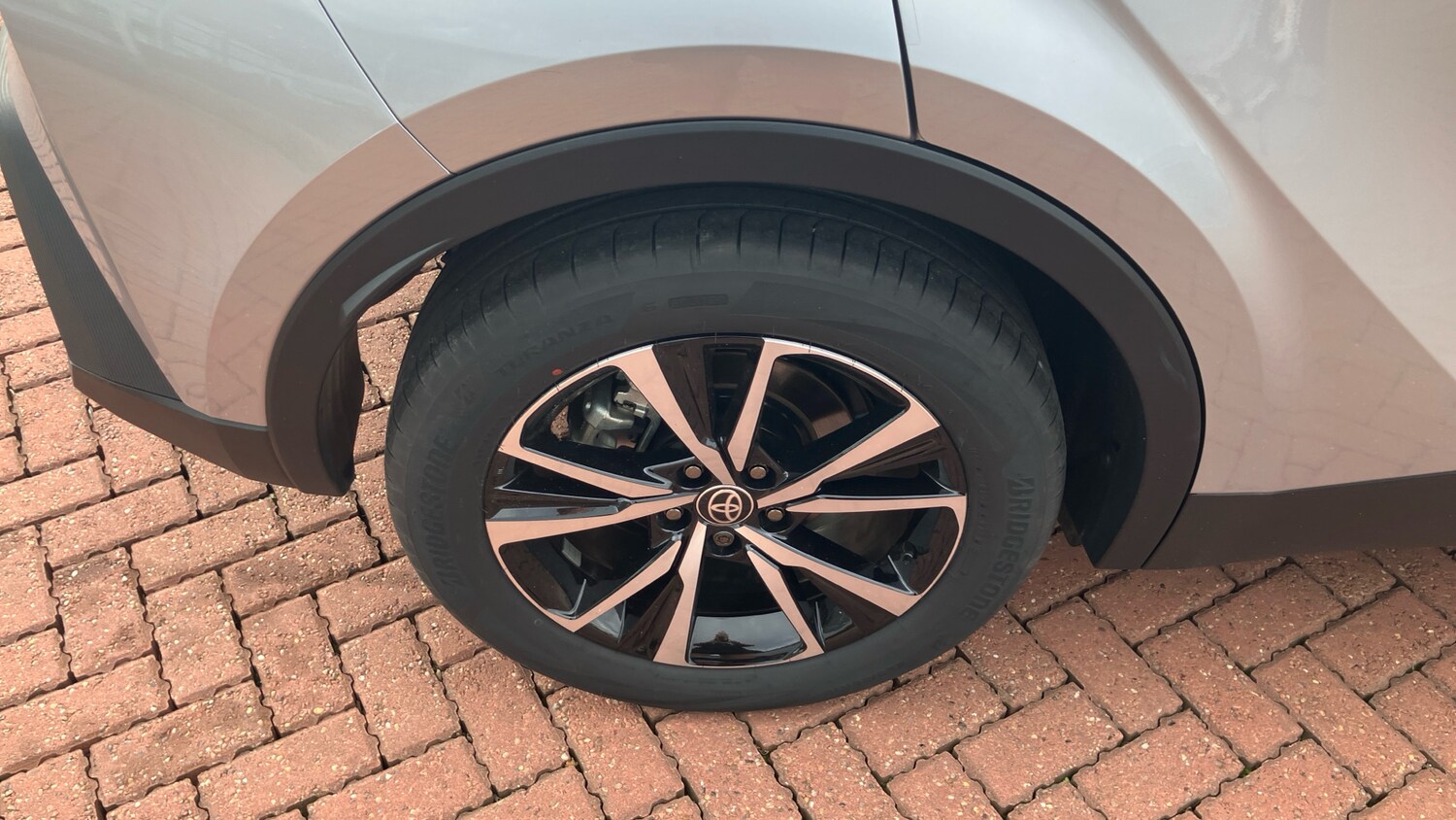 Used Toyota C-HR 2025 for sale - 76196311: Photo 31