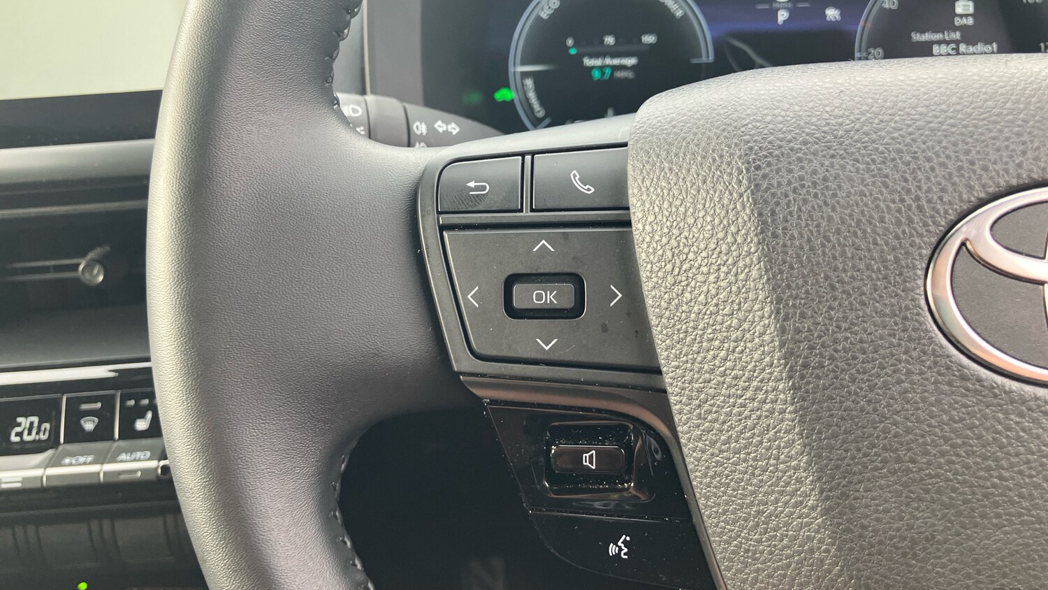 Used Toyota C-HR 2025 for sale - 76196311: Photo 37