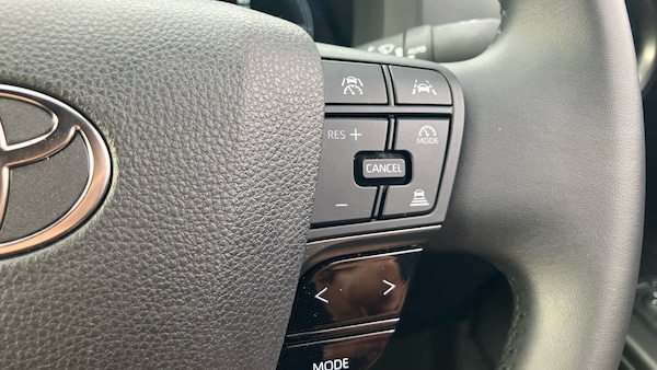 Used Toyota C-HR 2025 for sale - 76196311: Photo 38