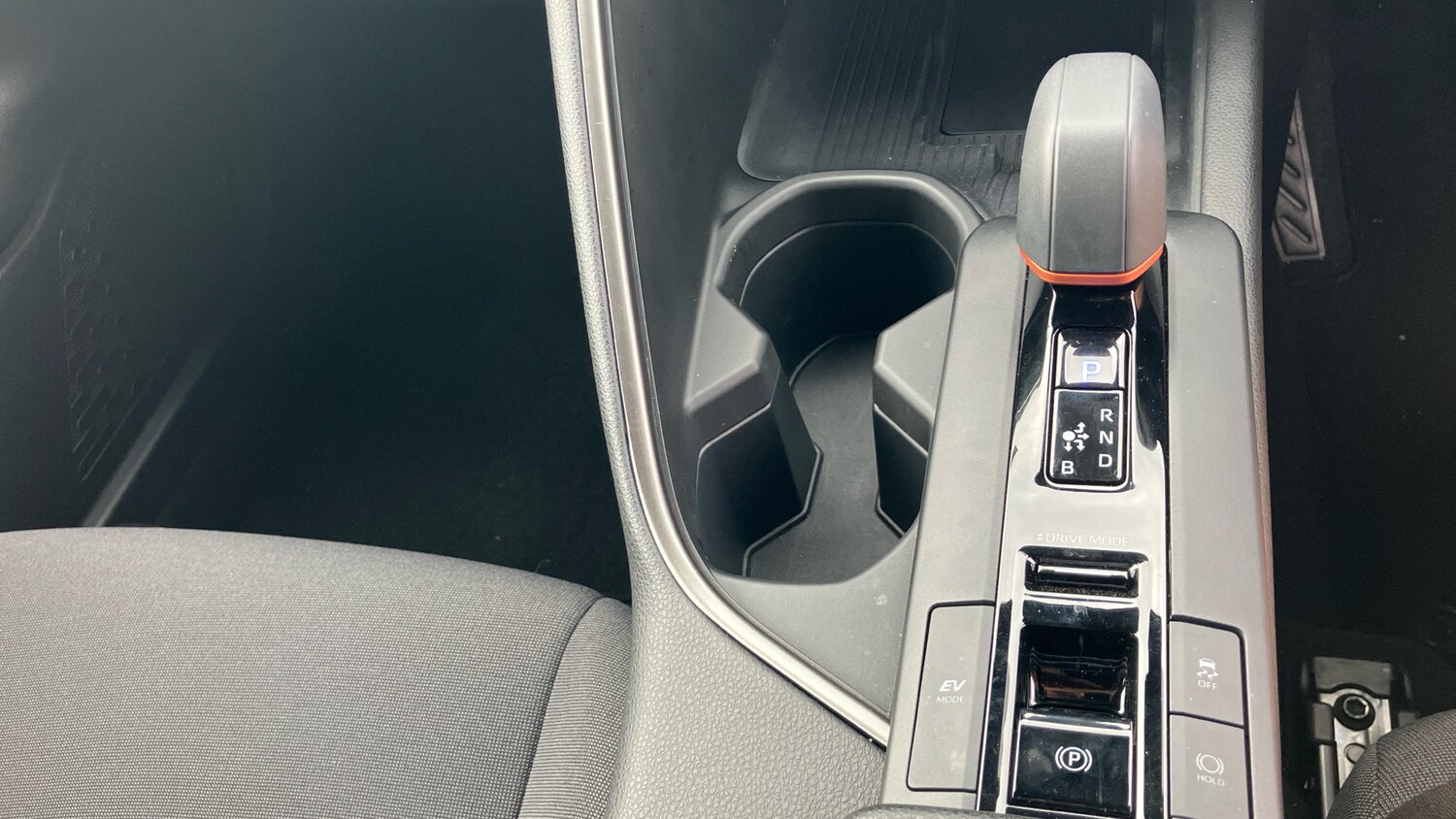 Used Toyota C-HR 2025 for sale - 76196311: Photo 40